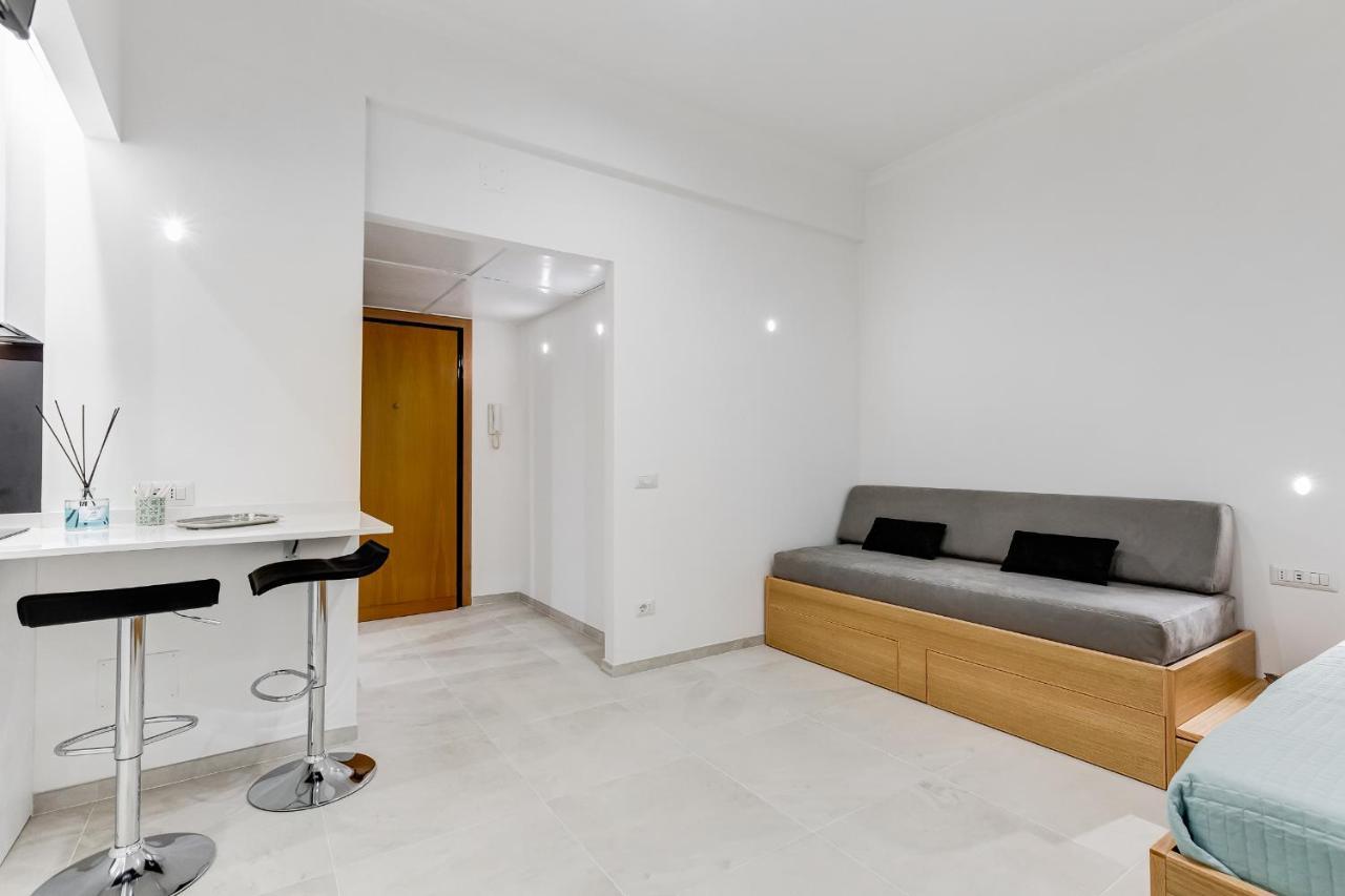 96 Degli Ubaldi Charming Suite Rome Bagian luar foto