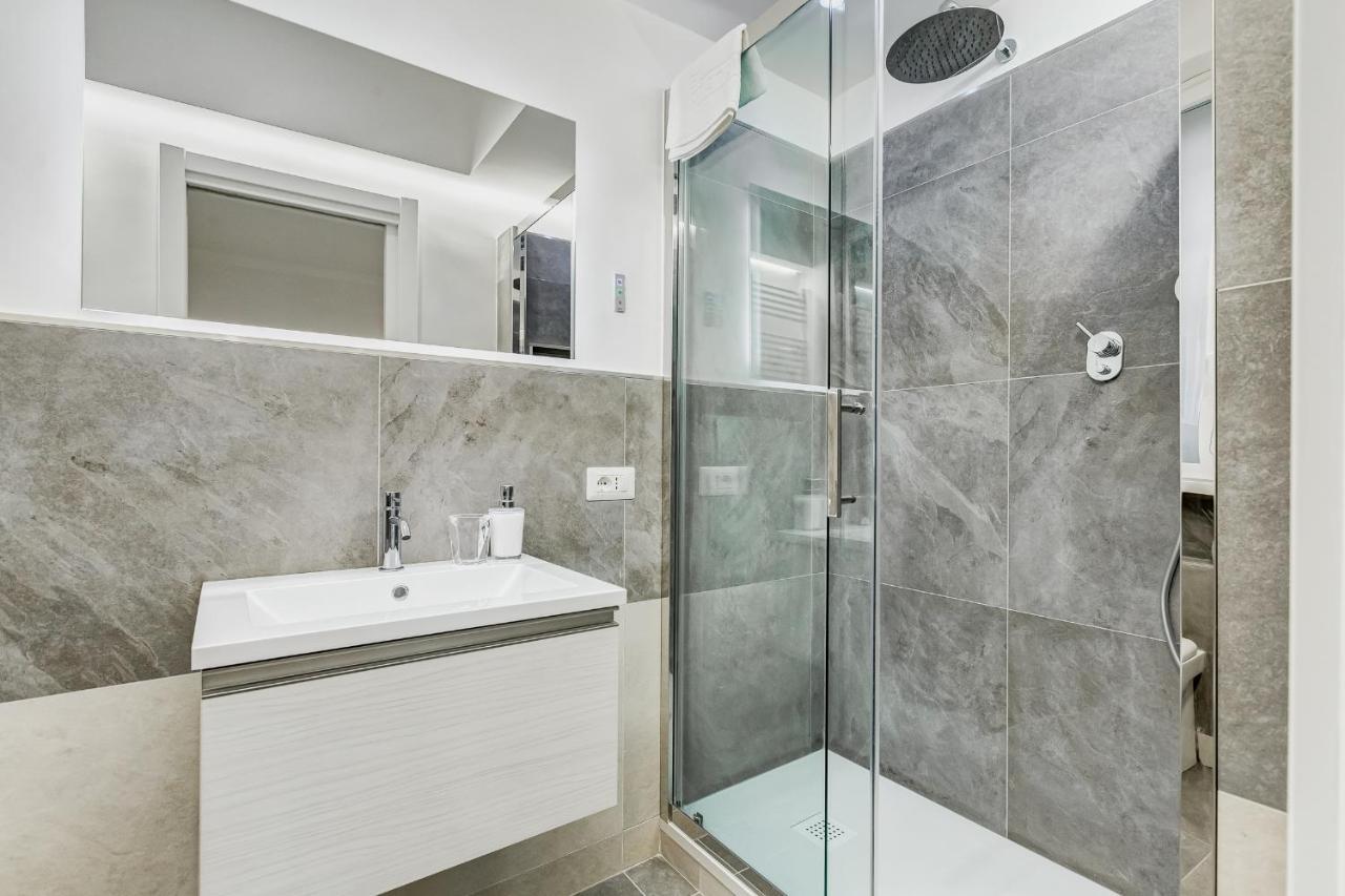 96 Degli Ubaldi Charming Suite Rome Bagian luar foto