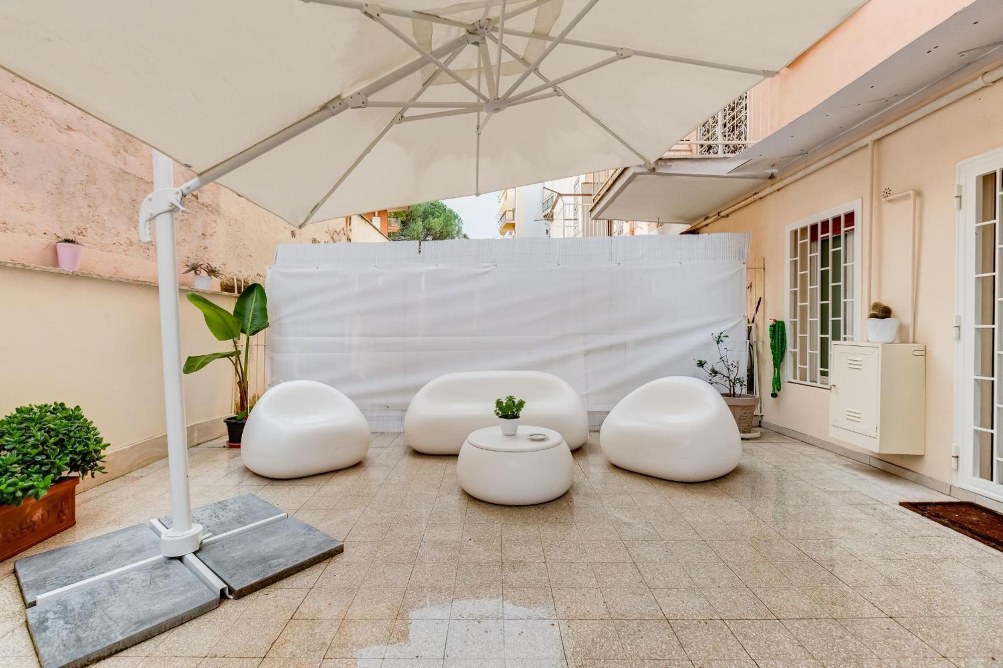 96 Degli Ubaldi Charming Suite Rome Bagian luar foto