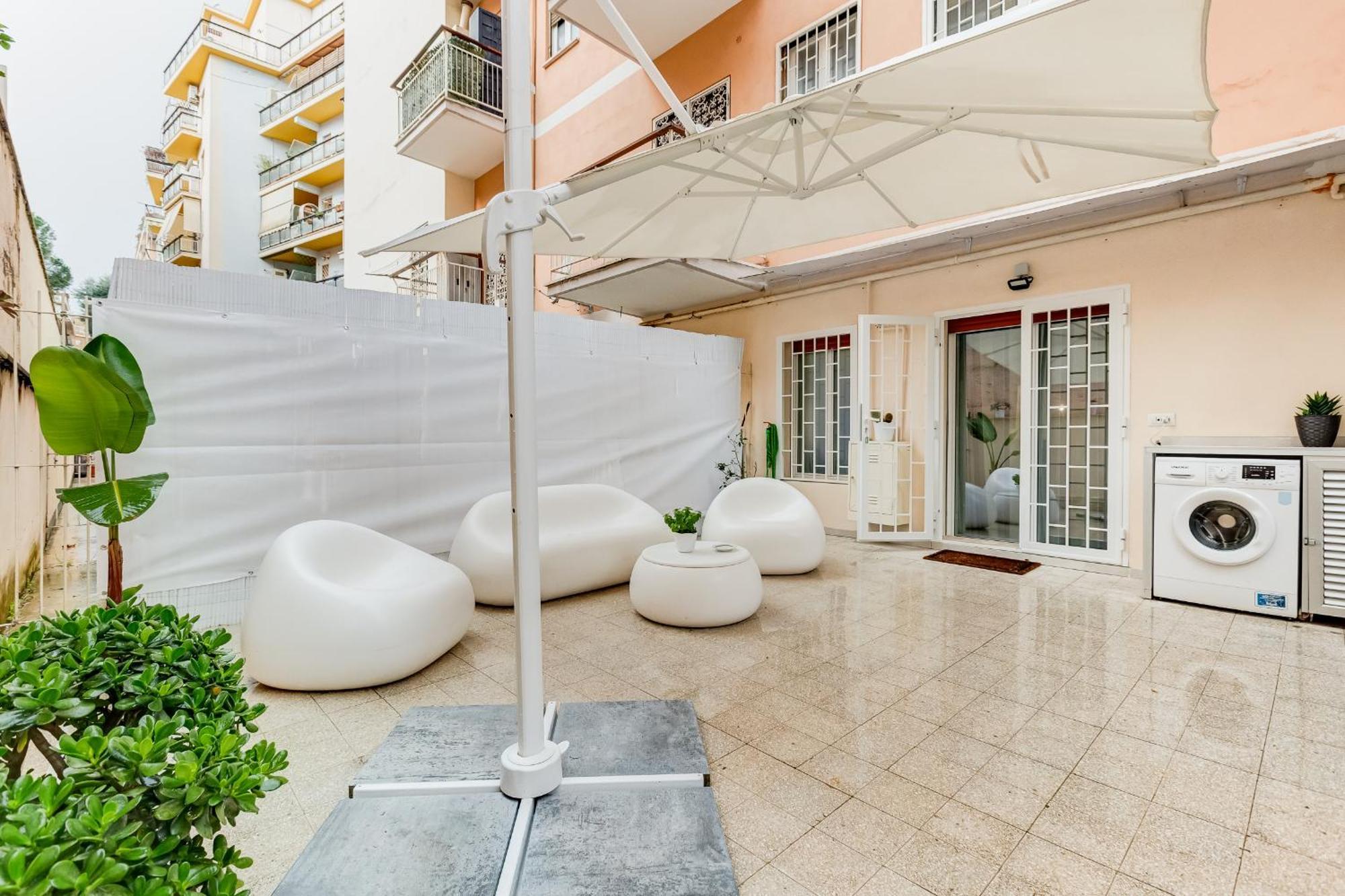 96 Degli Ubaldi Charming Suite Rome Bagian luar foto